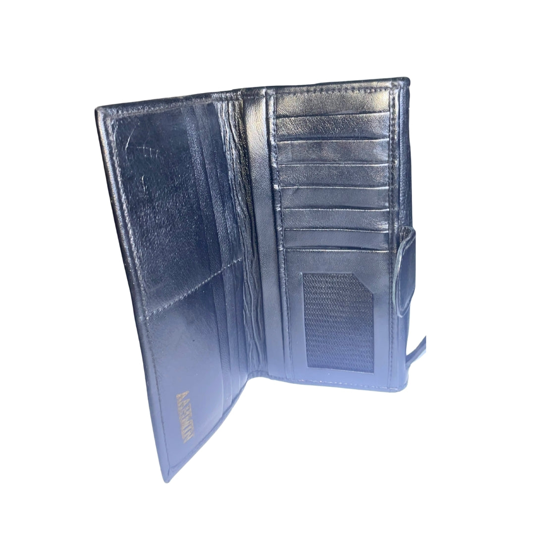 Handcrafted Leather Travel Wallet | Classic black